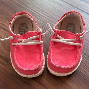 Toddler Size 6 Pink Hey Dudes